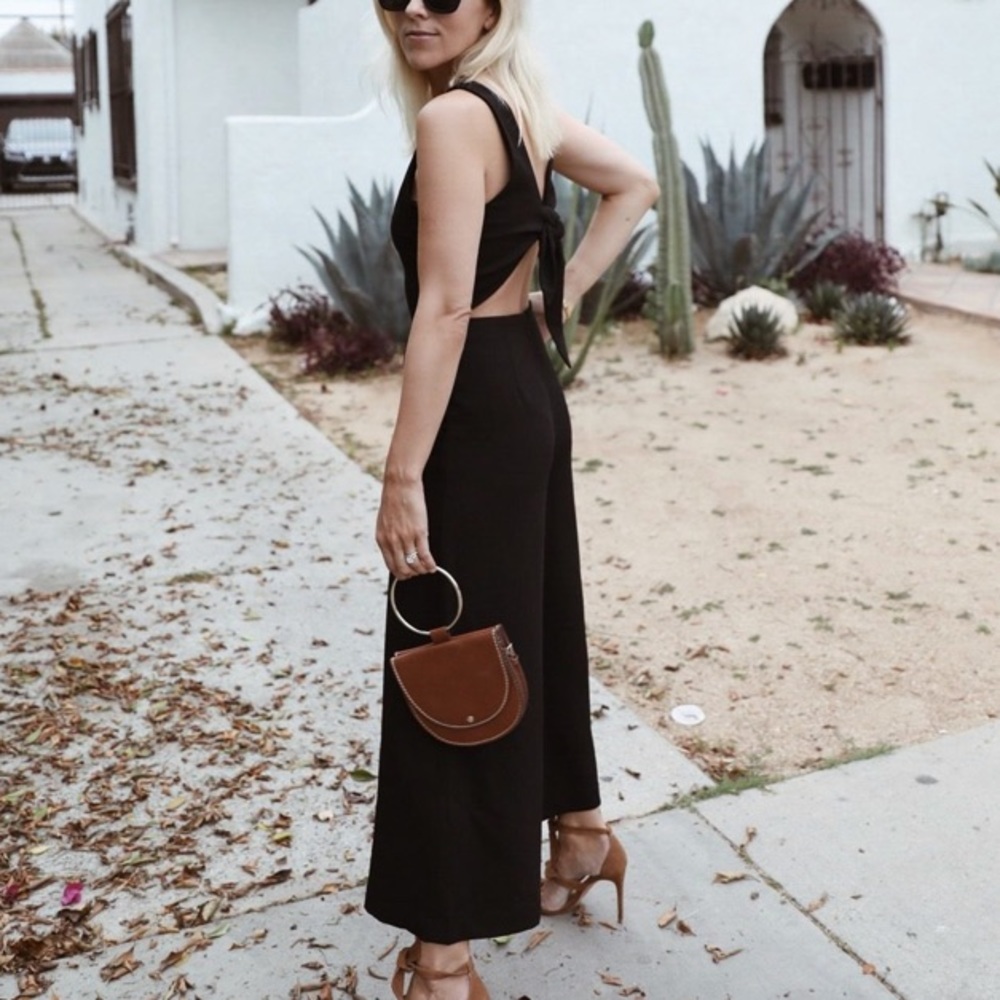 Aritzia Wilfred Écoulement Jumpsuit